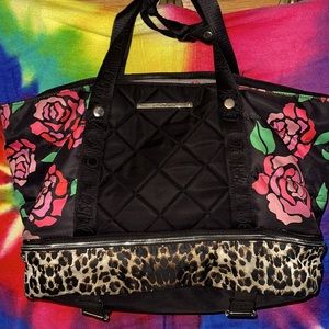Betsey Johnson weekender bag open to offers